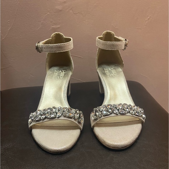 NWT Naturalizer Women's Vera2 Ankle Straps Heeled Sandal - Picture 2 of 10